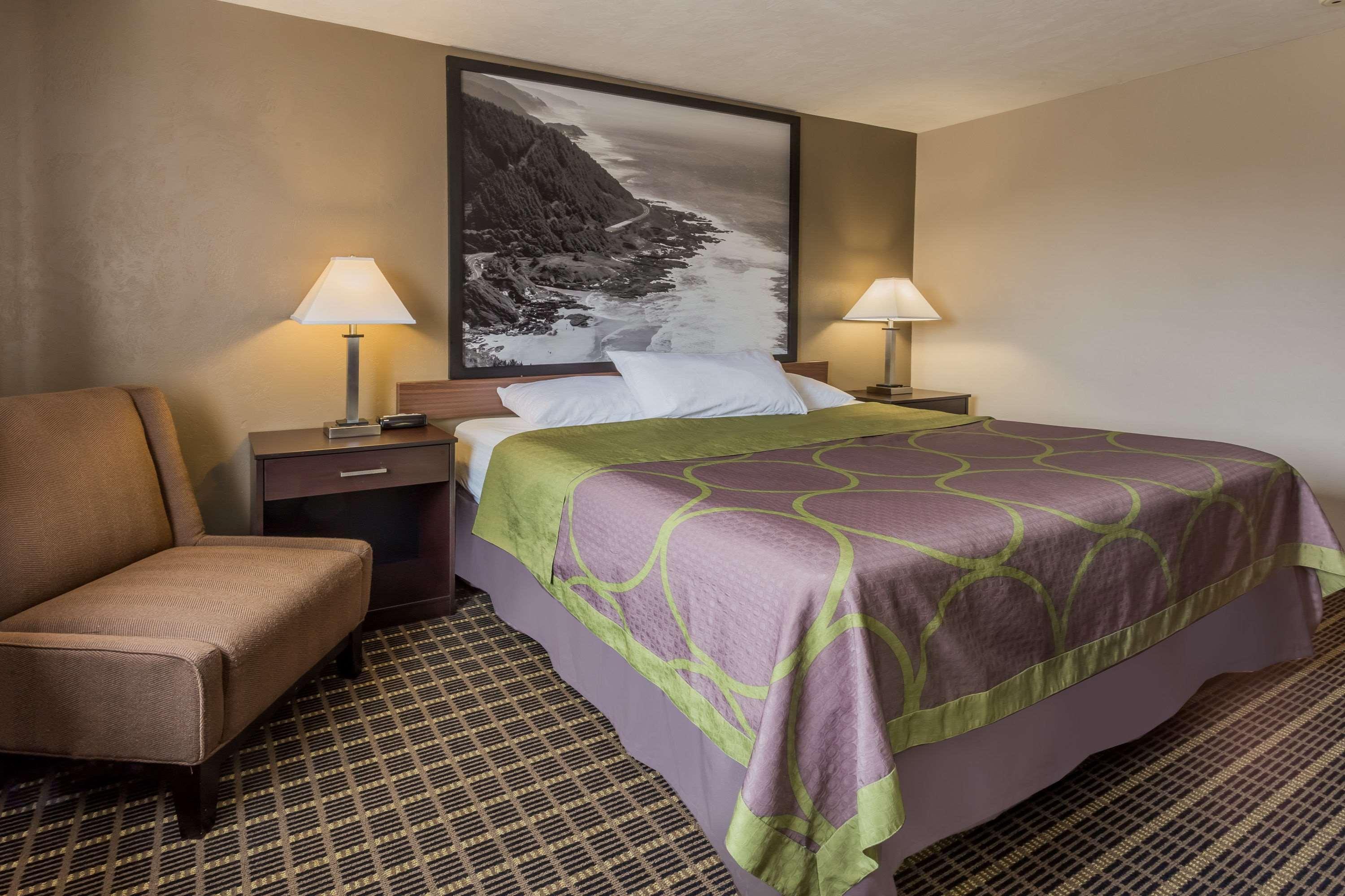 Super 8 By Wyndham Corvallis Esterno foto