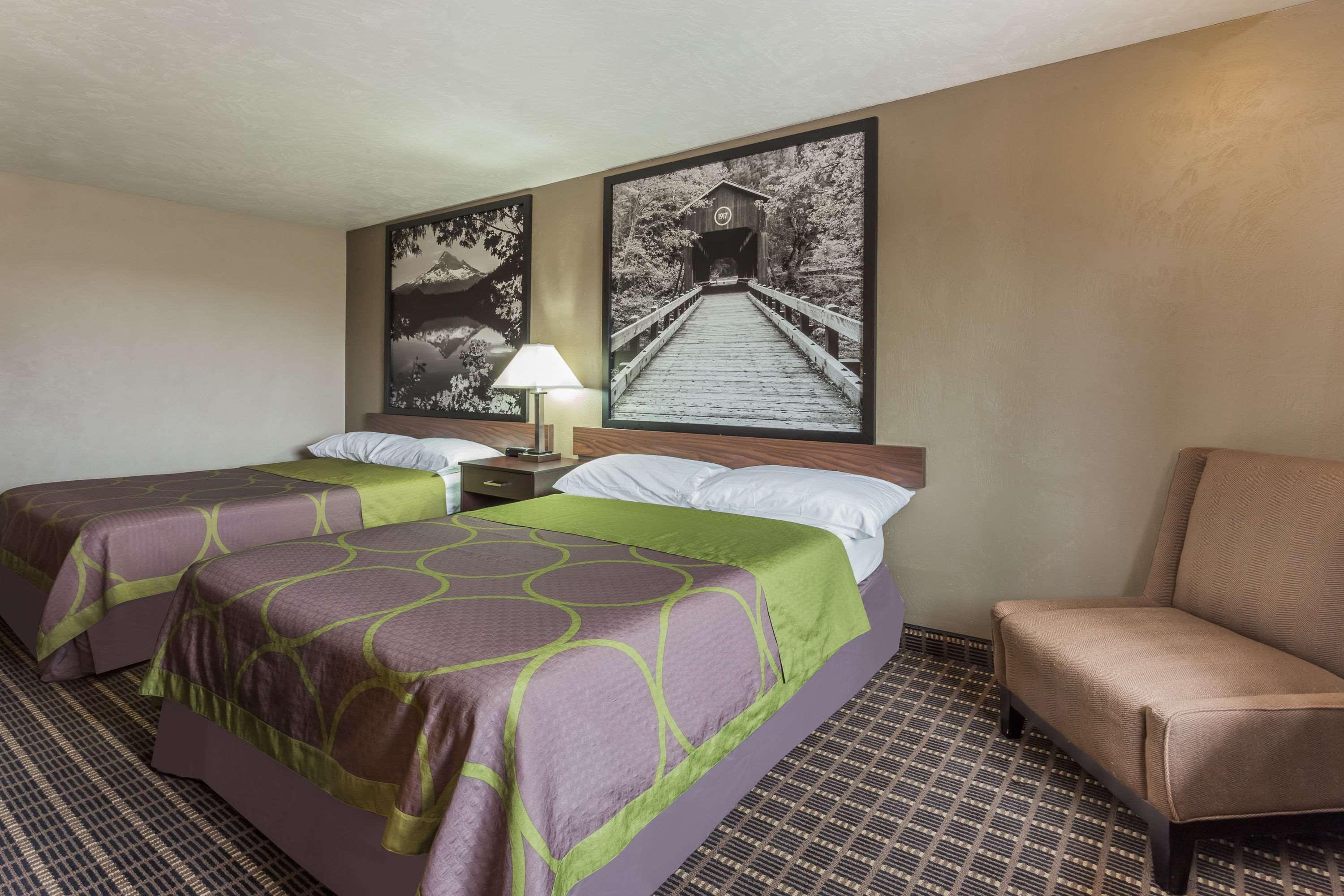 Super 8 By Wyndham Corvallis Esterno foto